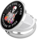 Nipichsha Pill Box, Small Pill Case for Purse & Pocket, Cute Travel Medicine Organizer, Portable Medicine Container Holder för att hålla Vitaminer, Medicinering, Fish Oil & Supplement, Flower Skull