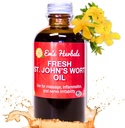 Em's Herbals Fresh St. John's Wort Oil - Wild Harvested i USA, Natural Solution for Nerve Discomfort, Skin Eruptions, Wound Care, Scar och Stretch Marks - Skin, Face, Body, Hair, Massage Oil (4 Oz)