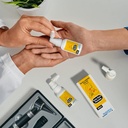 NAVEH PHARMA Itchy Ears Remedy Ears Puhdistus ja kutina Relief Hoidot Kaikki syyt korvan kutina Jet Spray ihottuman hoitoon ja Clogged Ear Relief (2Fl Oz + 0,5 Fl Oz)